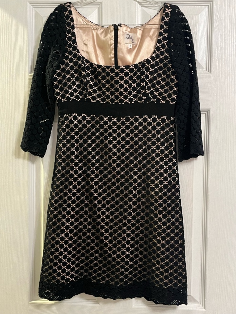 Black & Nude Lace Overlay Scoop-Neck Dress - Mill